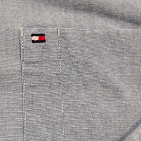 Xxl Tommy Hilfiger long sleeve button down shirt - Picture 3 of 10